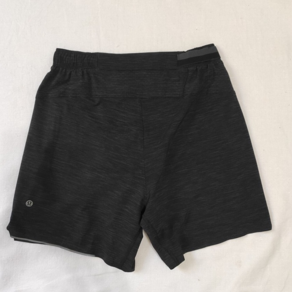 lululemon men’s Surge Short Heather Deep Coal Black